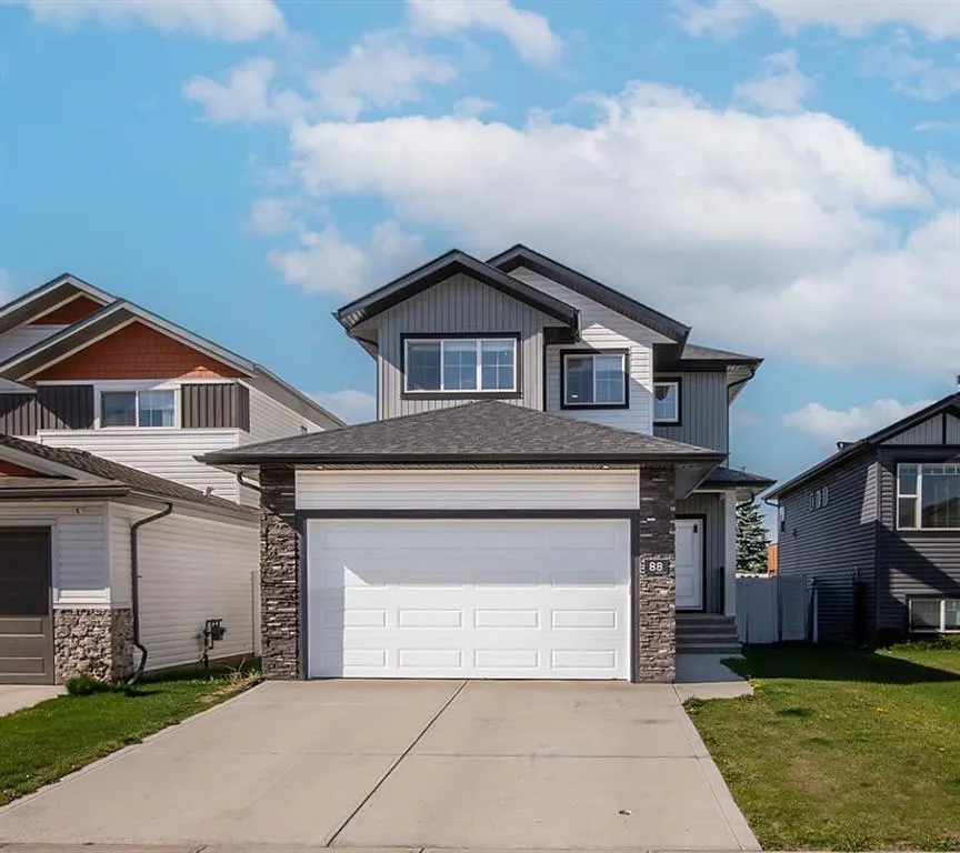 88 Henderson Crescent