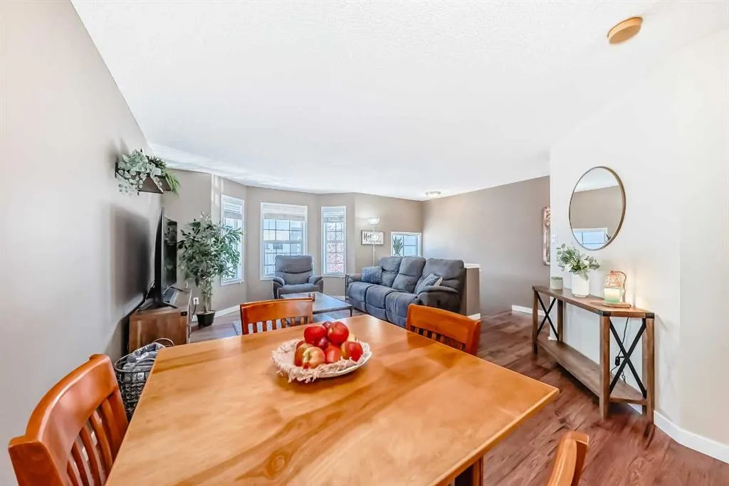 268 Prestwick Acres Lane SE