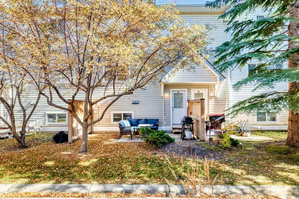 268 Prestwick Acres Lane SE