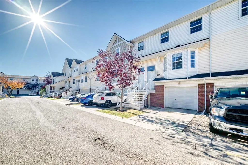 268 Prestwick Acres Lane SE