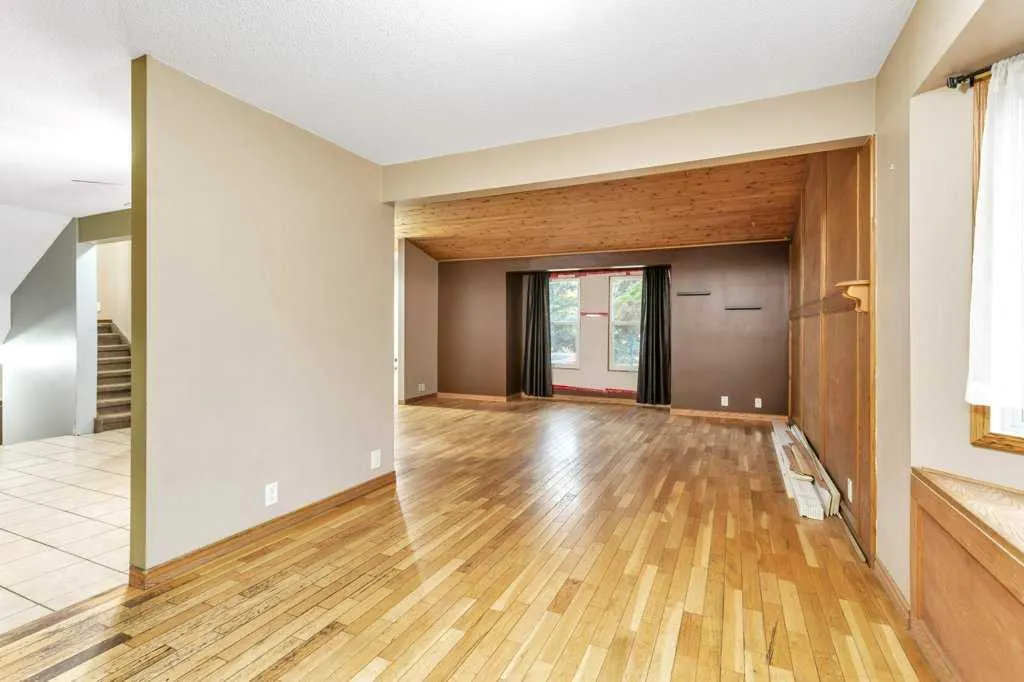 151 Glendale Boulevard