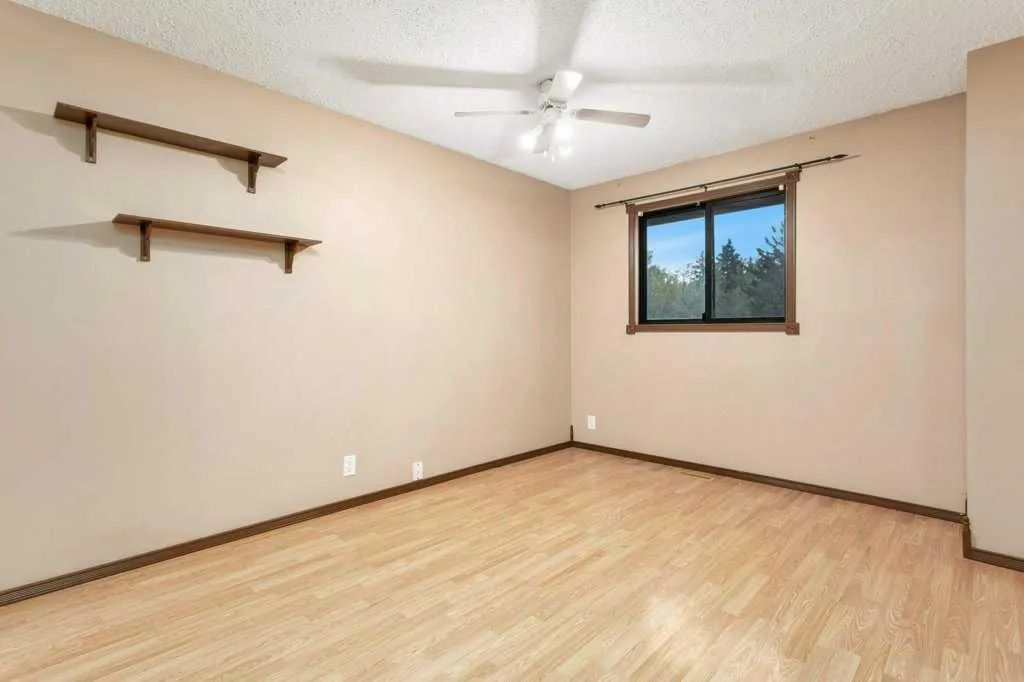 151 Glendale Boulevard