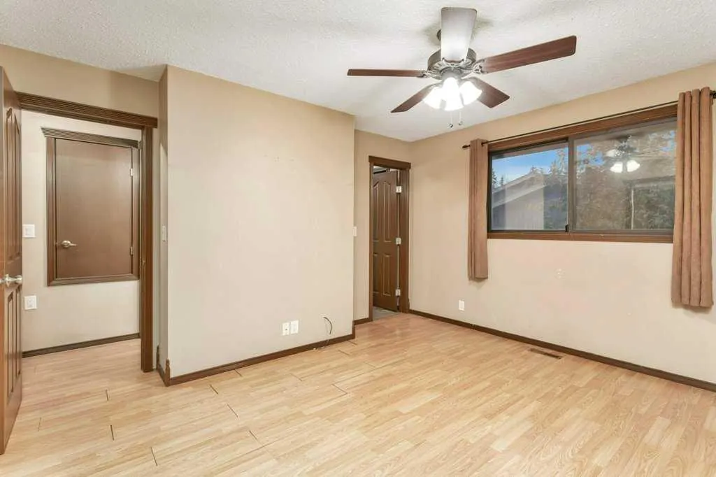 151 Glendale Boulevard