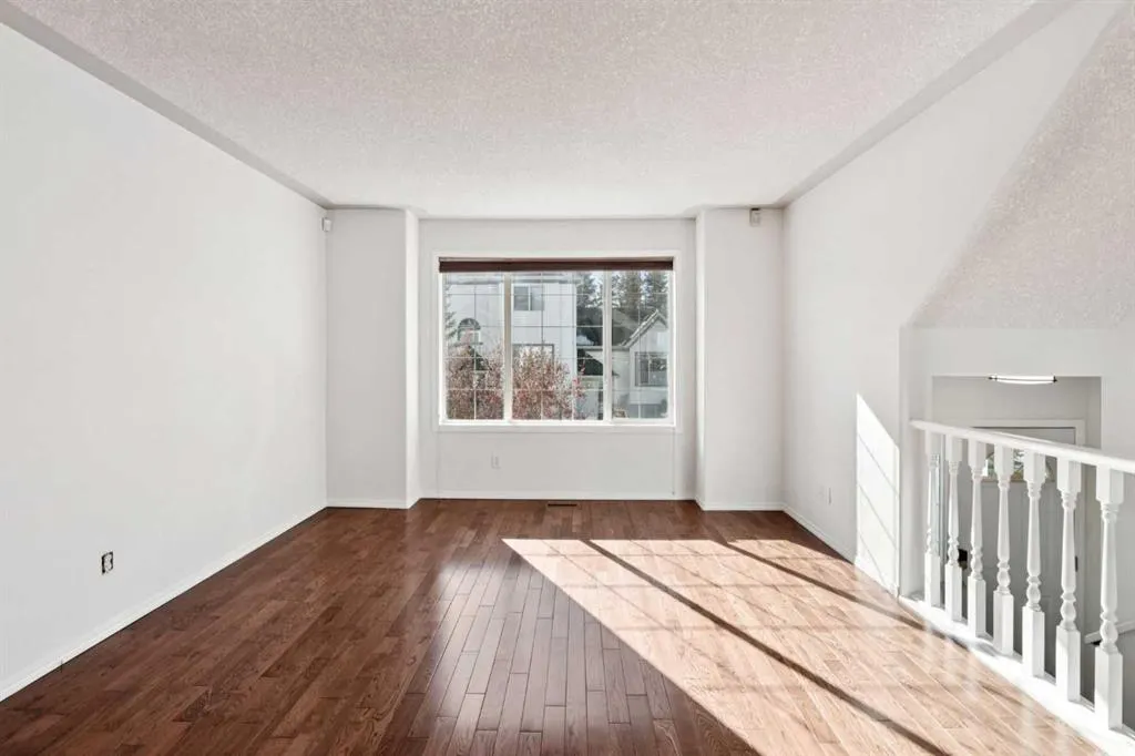 15 Rocky Ridge Gate NW, #19
