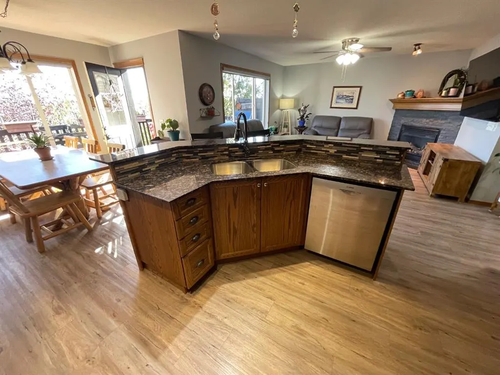 63 Glensummit Close