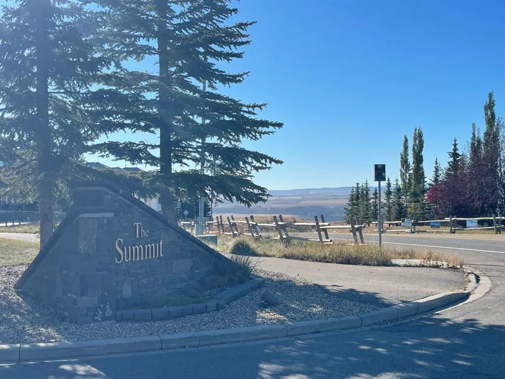 63 Glensummit Close