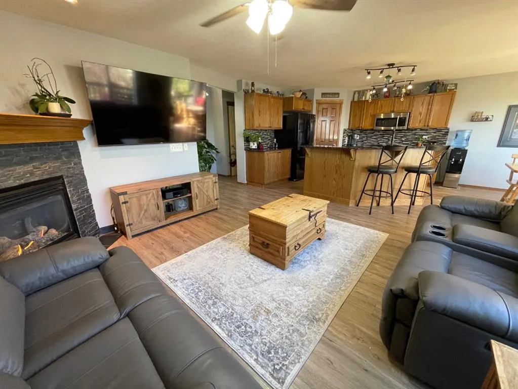63 Glensummit Close