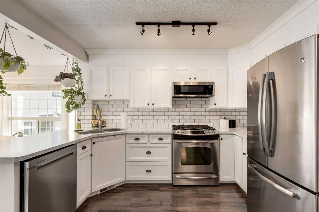 111 Citadel Terrace NW