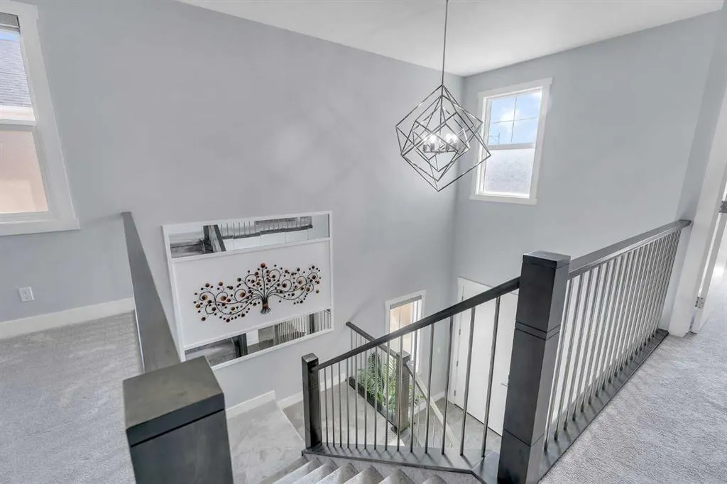7 Waterford Heights