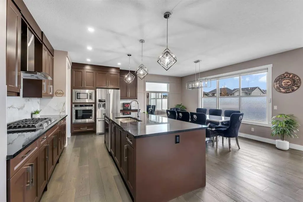 7 Waterford Heights