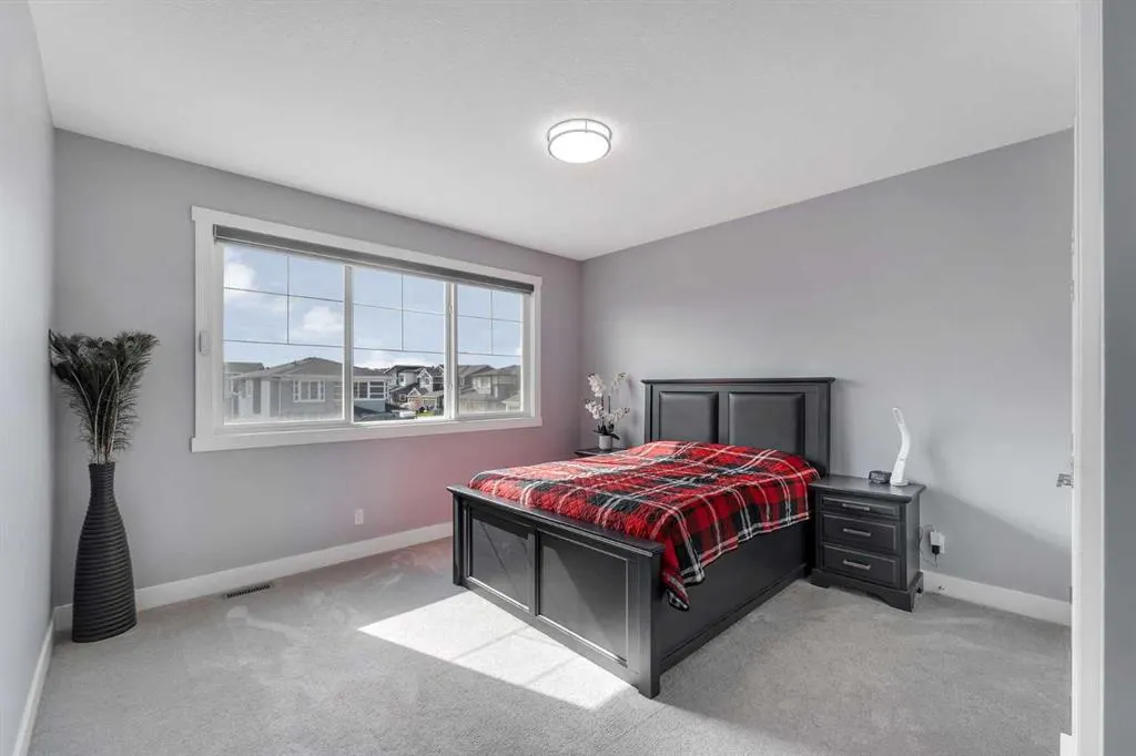 7 Waterford Heights