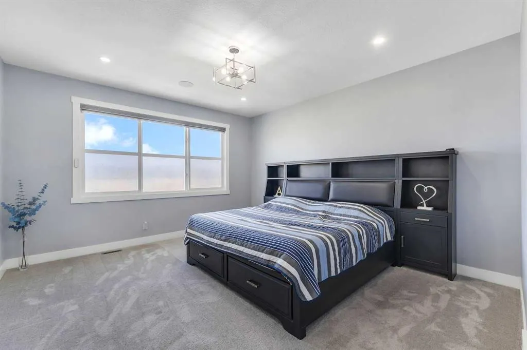 7 Waterford Heights