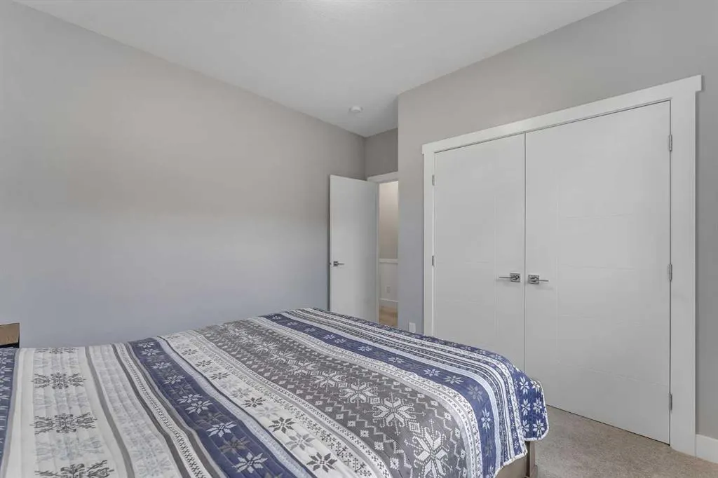 7 Waterford Heights