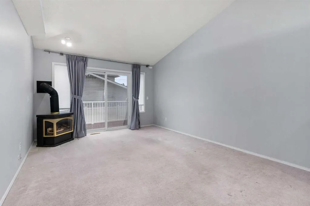 12 Woodside Rise NW, #29