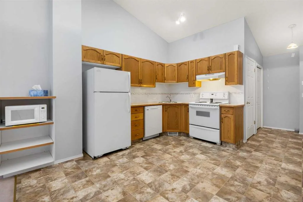 12 Woodside Rise NW, #29