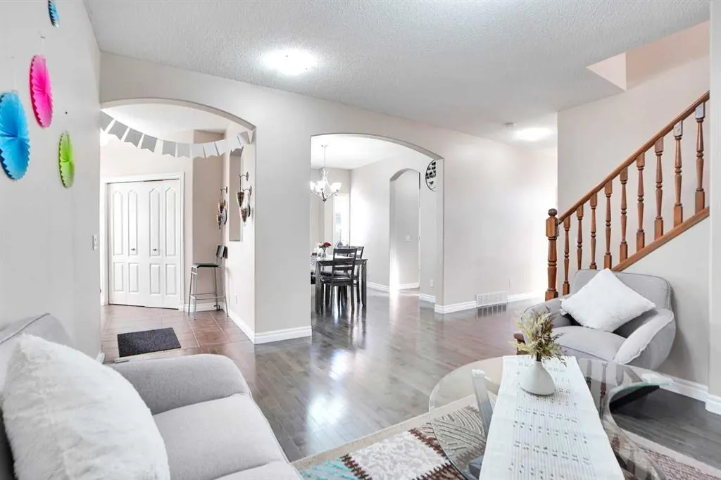 3 Saddleland Crescent NE