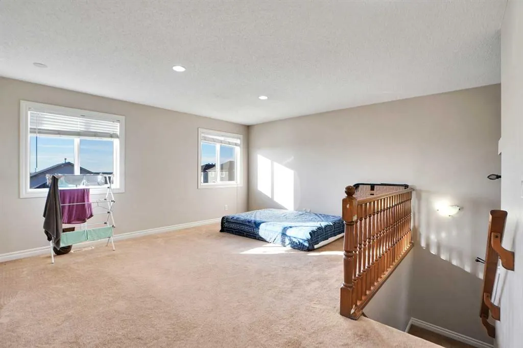 3 Saddleland Crescent NE