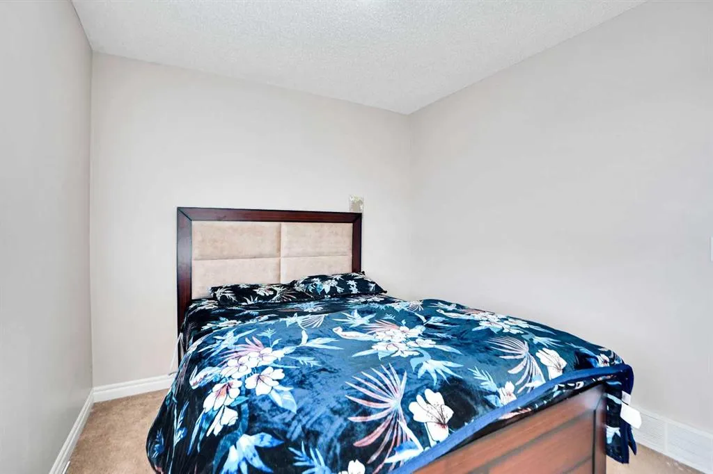 3 Saddleland Crescent NE
