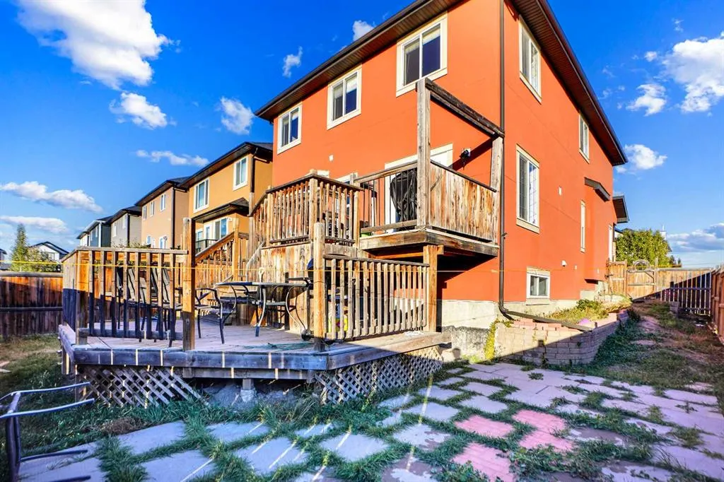 3 Saddleland Crescent NE