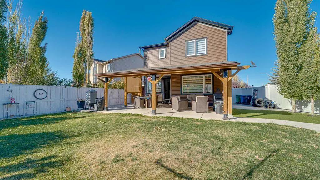 148 Covepark Close NE