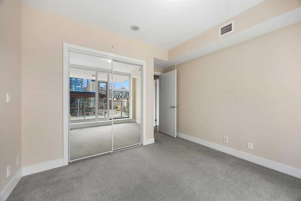 510 6 Avenue SE, #301