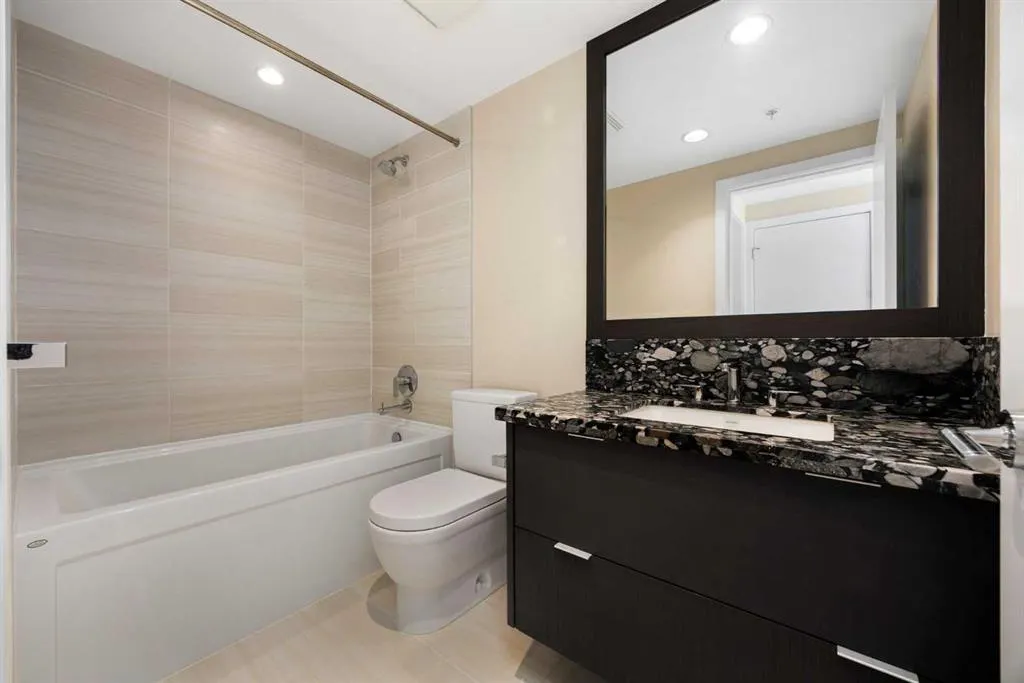 510 6 Avenue SE, #301