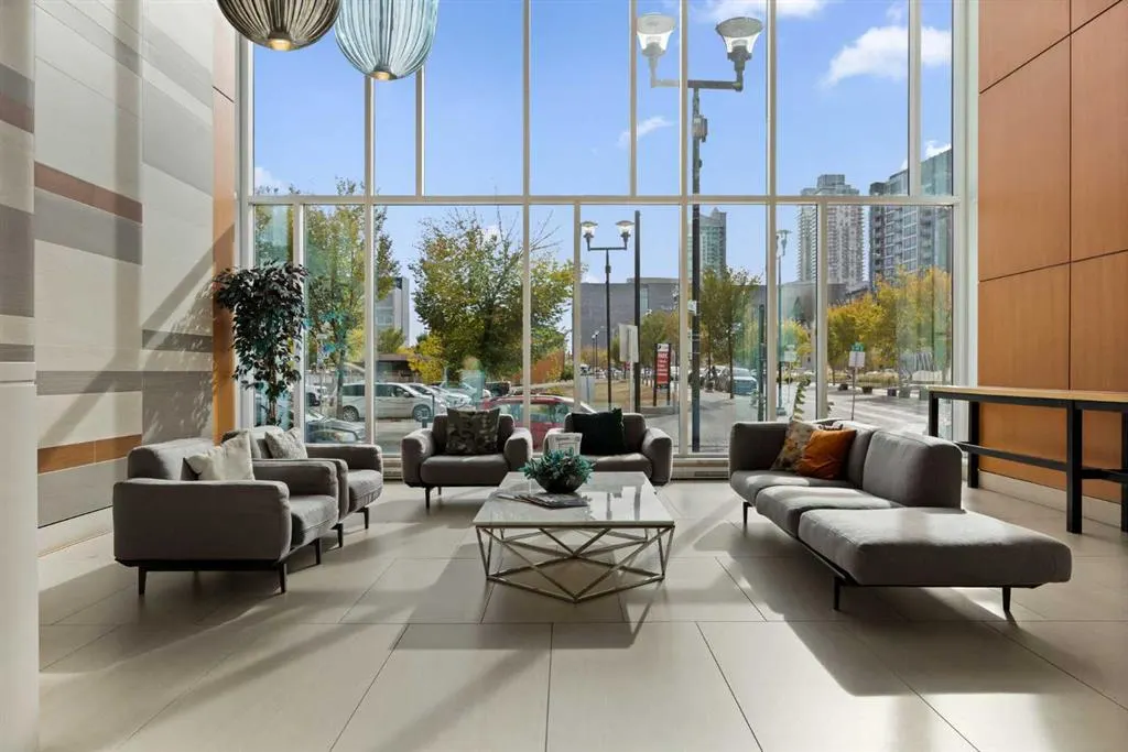 510 6 Avenue SE, #301