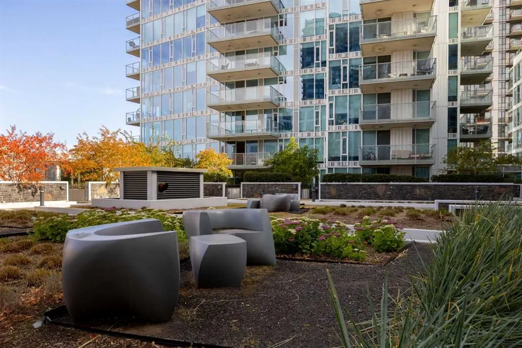 510 6 Avenue SE, #301