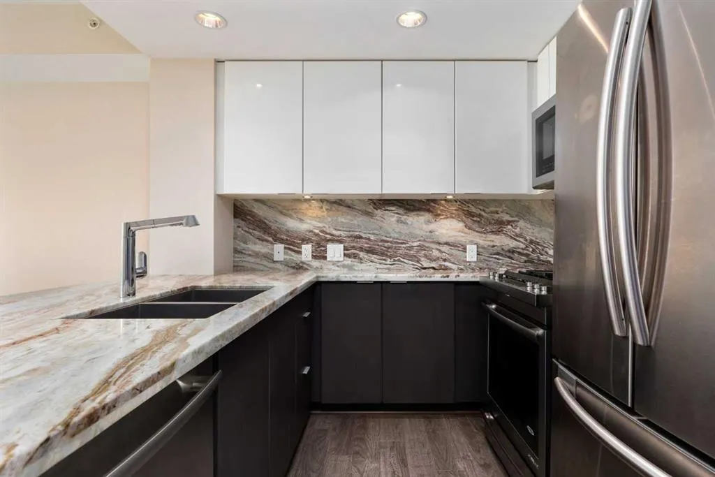 510 6 Avenue SE, #301