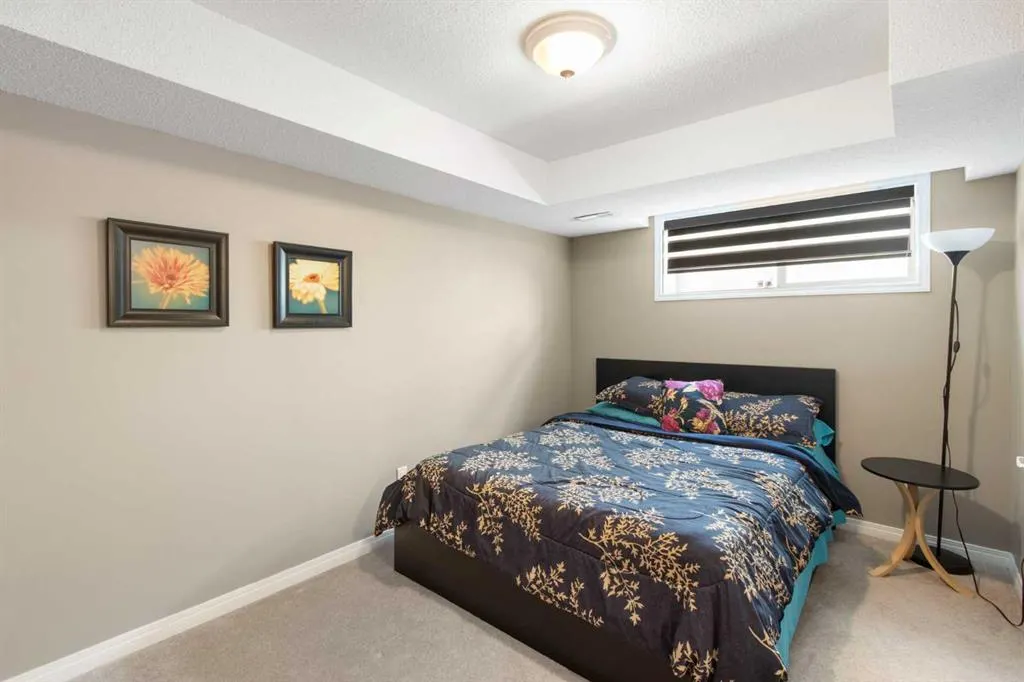 38 Spring Crescent SW
