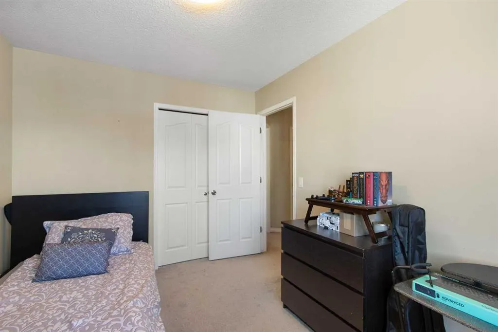 38 Spring Crescent SW