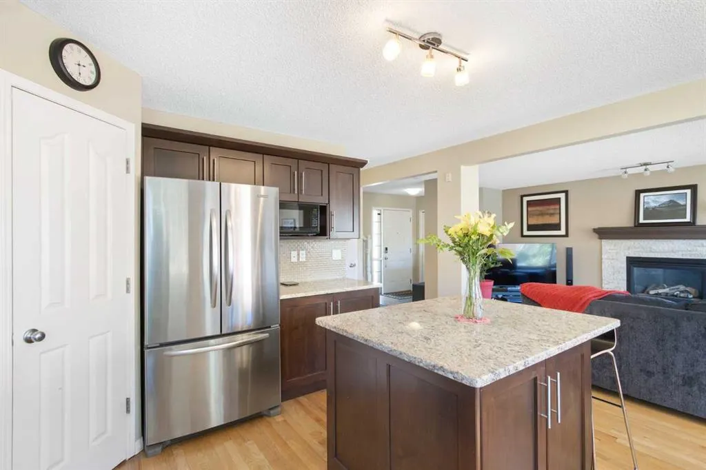 38 Spring Crescent SW