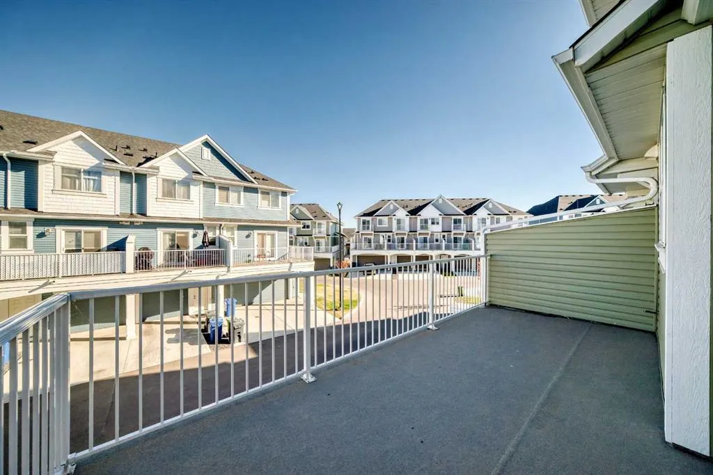 640 Copperstone Manor SE