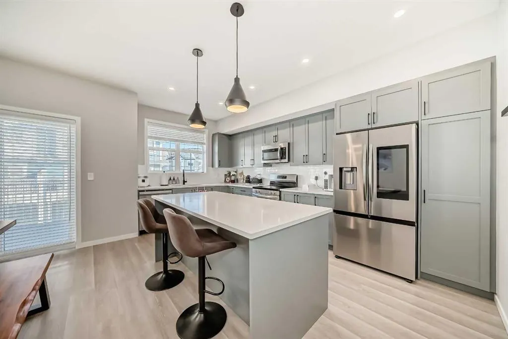 640 Copperstone Manor SE