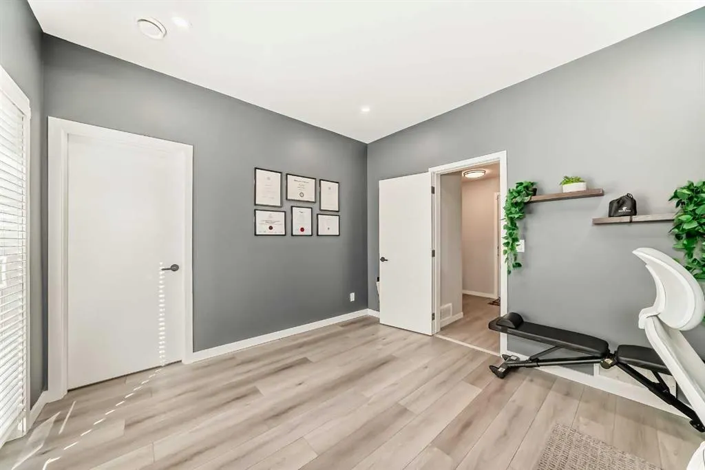 640 Copperstone Manor SE