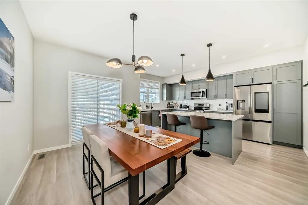 640 Copperstone Manor SE