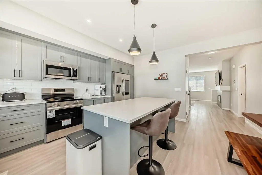 640 Copperstone Manor SE