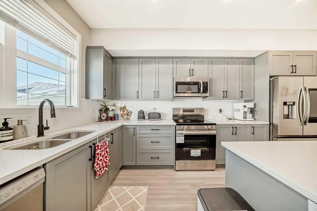 640 Copperstone Manor SE