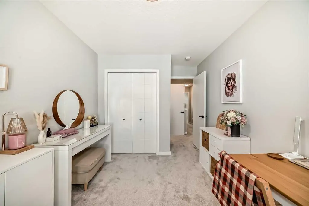 640 Copperstone Manor SE