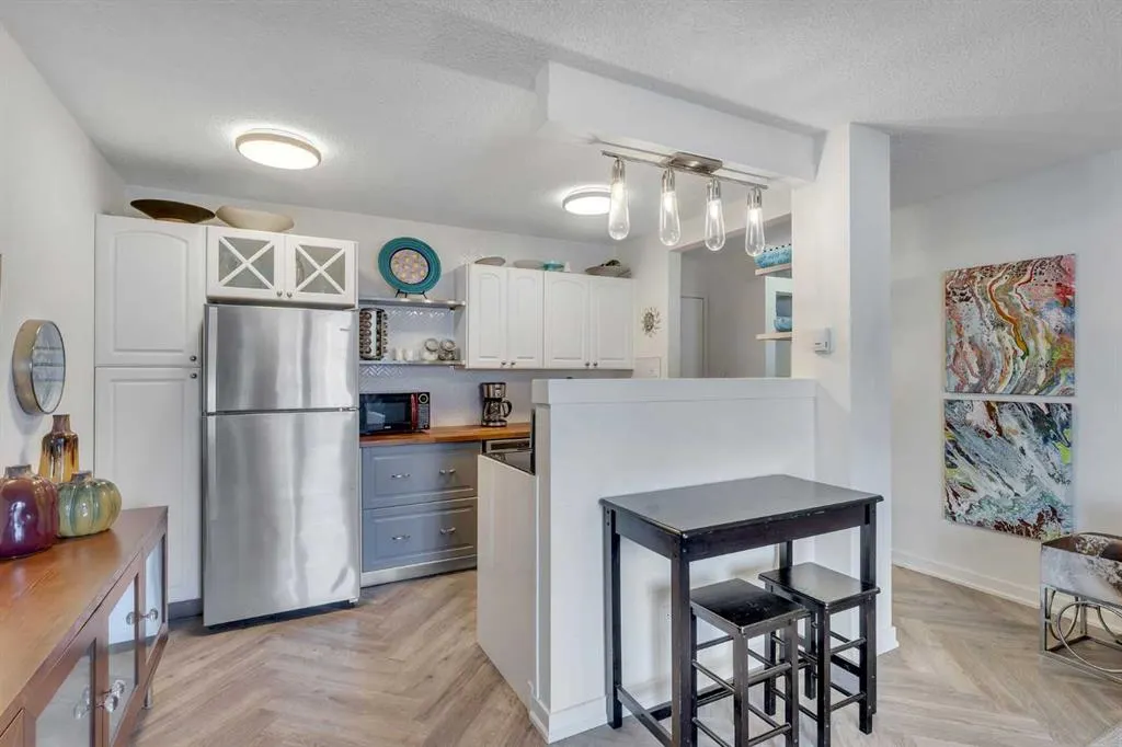 1626 14 Avenue SW, #205