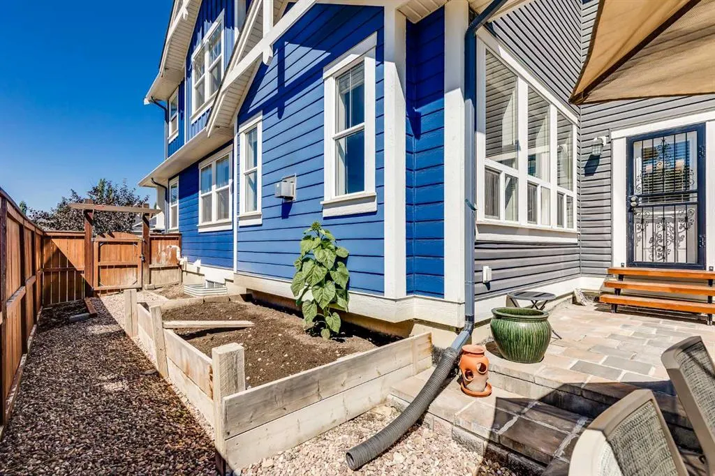 362 Williamstown Green NW