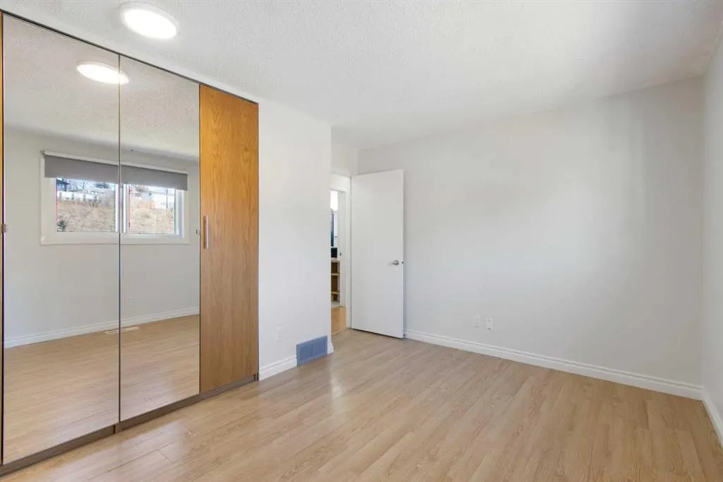 1452 Lake Sylvan Drive SE