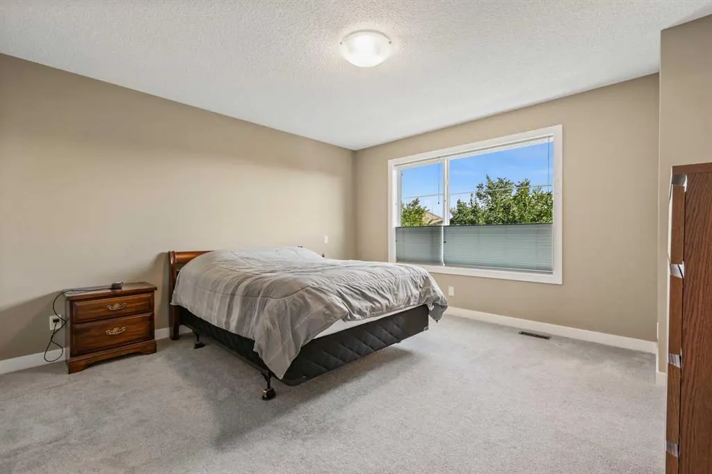 1318 Walden Drive SE