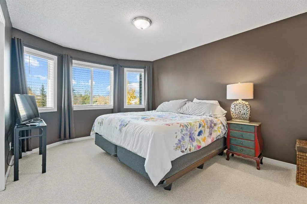 84 Everridge Villas SW