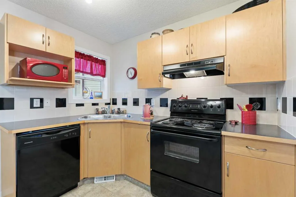 84 Everridge Villas SW