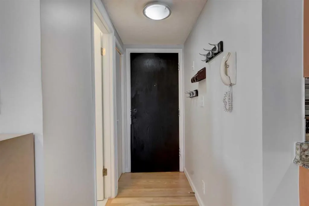 1921 5 Street SW, #3