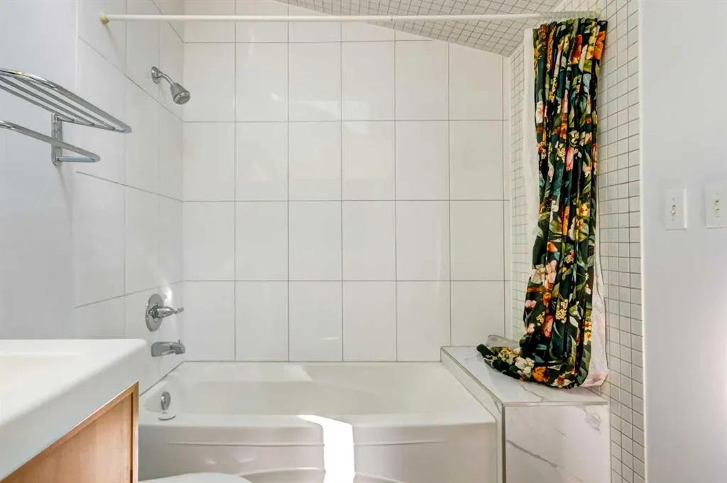 1921 5 Street SW, #3