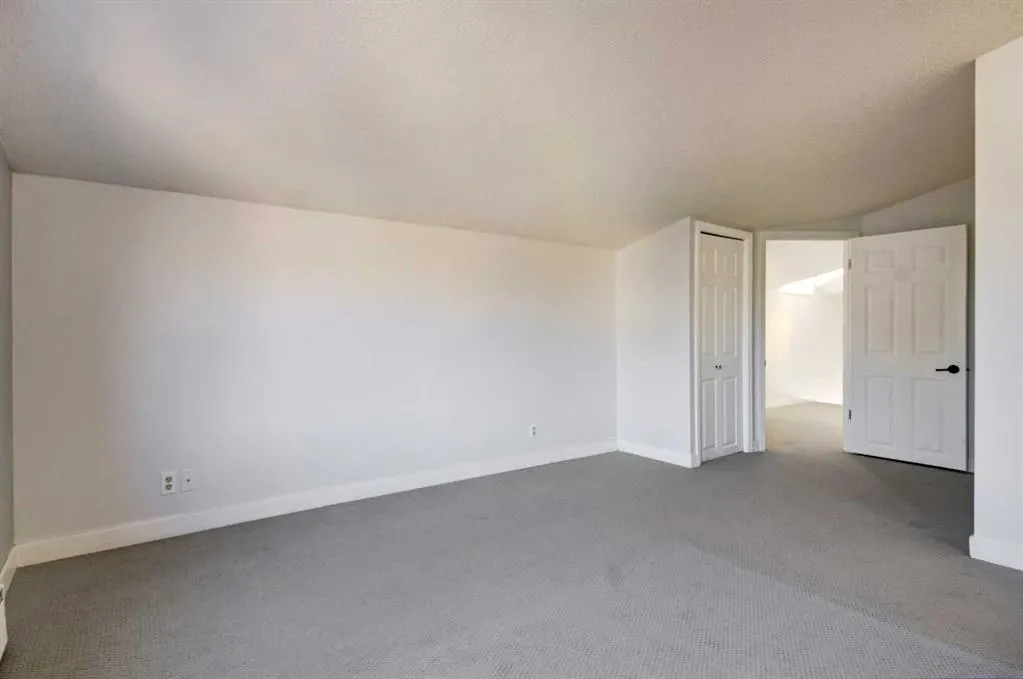 1921 5 Street SW, #3