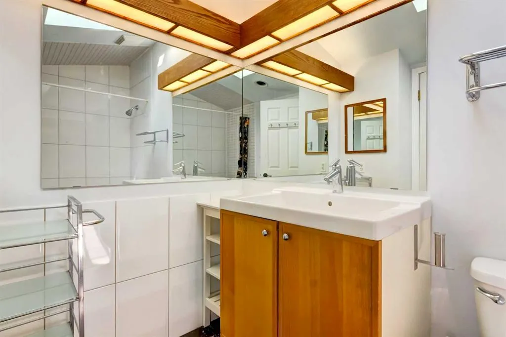 1921 5 Street SW, #3