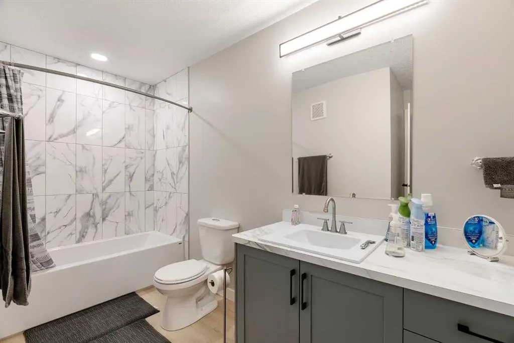 610 Signal Road, #214